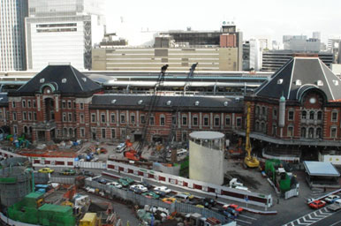 2008年11月 東京駅復元・耐震(免震)工事
