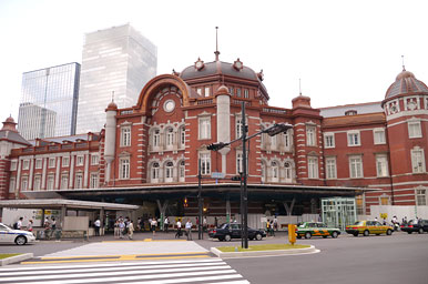 2008年11月 東京駅復元・耐震(免震)工事